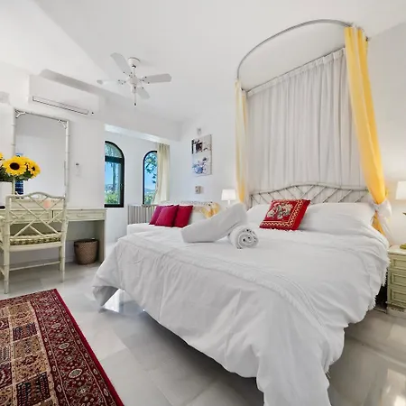 Luxury Living In Exclusive Rdr491 Villa Marbella